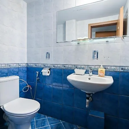 Cozy & Central 1bd Flat With A Nice Patio 索菲亞